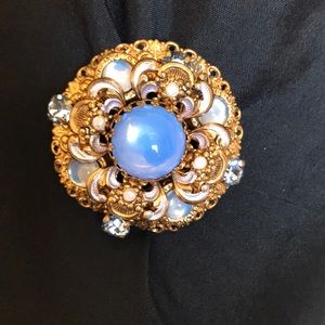 Brooch